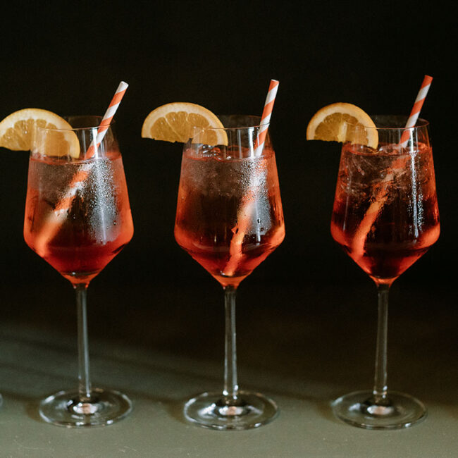 aperol spritz drinks