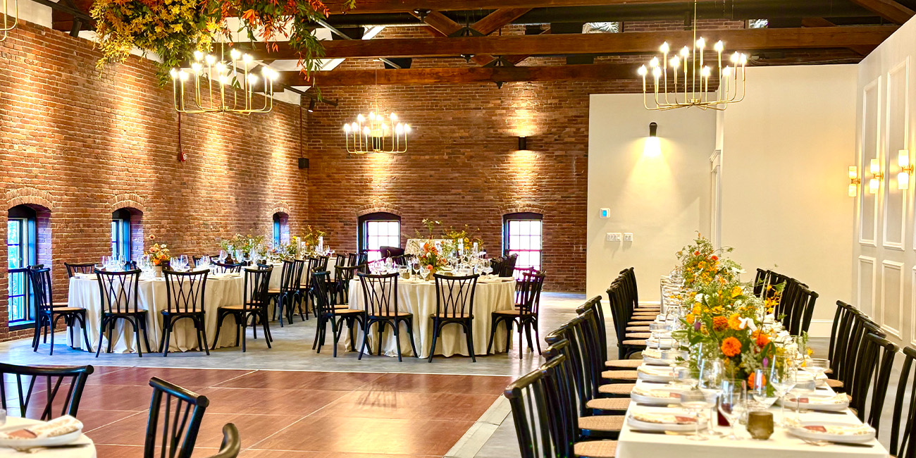 The Hawthorn Wedding Dining Decor