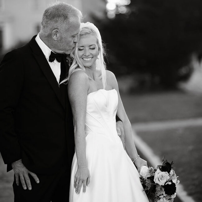 Couple in Prescott Park - Portsmouth NH